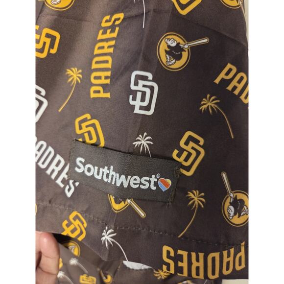 BDG MLB San Diego Padres Men's XL Button Front Brown Gold Polyester Southwest - Picture 3 of 7